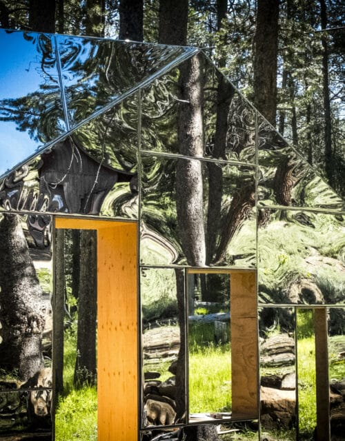 STPMJ Architects, “Invisible Barn” (2015)