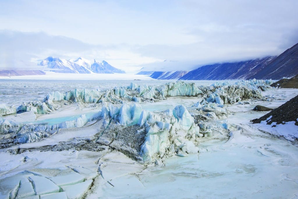 Helen Glazer, "Pressure Ridge Beneath the Double Curtain (2015–2016)